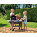 Garden kitchen
