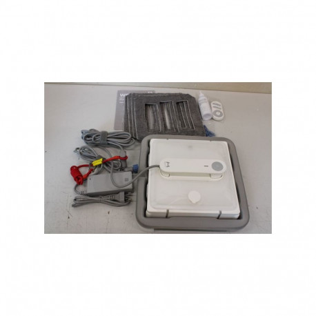 HUTT SALE OUT. Windows Cleaning Robot W9, 3800 Pa, White UNPACKED .DEMO Windows Cleaning Robot W9 Co