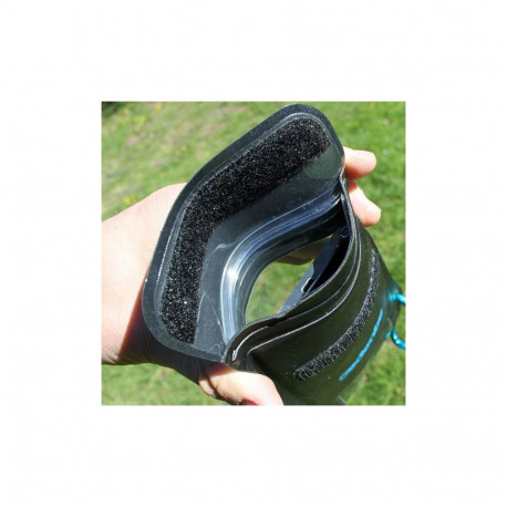 TrailProof veekindel telefoni kott must -