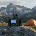 Hawk HWRDI420GN Radio Solar Dynamo With Flashlight