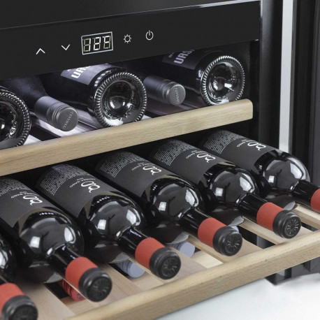 Caso WineSafe 18 EB Black