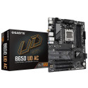GIGABYTE B650 UD AC Motherboard - AMD Ryzen 9000 Series CPUs, 6+2+2 Phases VRM, up to 8000MHz DDR5 (