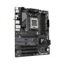 GIGABYTE B650 UD AC Motherboard - AMD Ryzen 9000 Series CPUs, 6+2+2 Phases VRM, up to 8000MHz DDR5 (