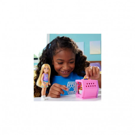 Barbie Chelsea Puppy Carrier Playset, Small Doll and Dog Carrier with Puppy Accessories