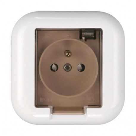 pojedik pistikupesa n/t 2p+Z 16A, 250V suitsuse klapiga, FAN, valge (10 tk.)