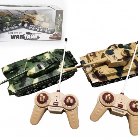 Two R/C tanks fighting