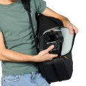 Lowepro seljakott Fastpack BP 450 AW IV, must