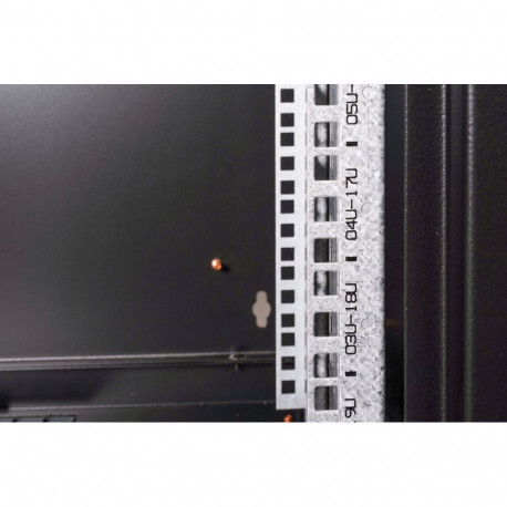 Digitus seinale paigaldatav kapp Unique Series 600x450mm (WxD)