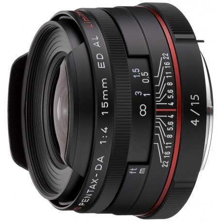 HD Pentax DA 15mm f/4 ED AL Limited objektiiv, must