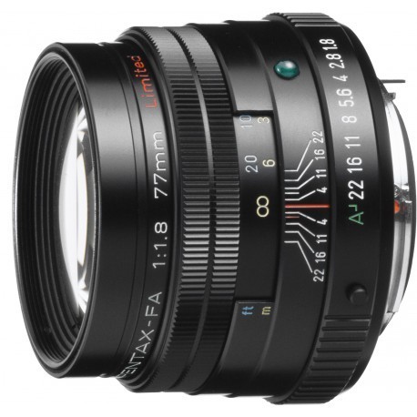 smc Pentax FA 77mm f/1.8 Limited, black