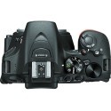 Nikon D5500 + 18-105mm VR II Kit, black