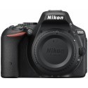 Nikon D5500 + 18-105mm VR II Kit, black